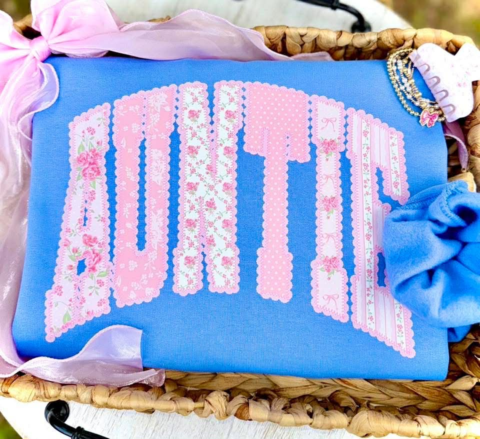 Lace Auntie Comfort Color® Short Sleeve Tee